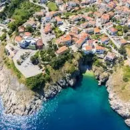 Luxurioese Mit Pool Und Fantastischem Meerblick By Interhome * Vrbnik (Primorje-Gorski Kotar)