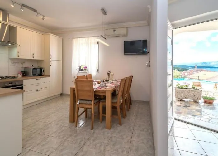 Luxurioese Mit Pool Und Fantastischem Meerblick By Interhome Holiday home Vrbnik (Primorje-Gorski Kotar)