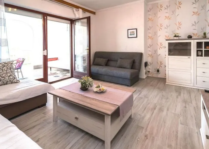 Luxurioese Mit Pool Und Fantastischem Meerblick By Interhome Holiday home Vrbnik (Primorje-Gorski Kotar)