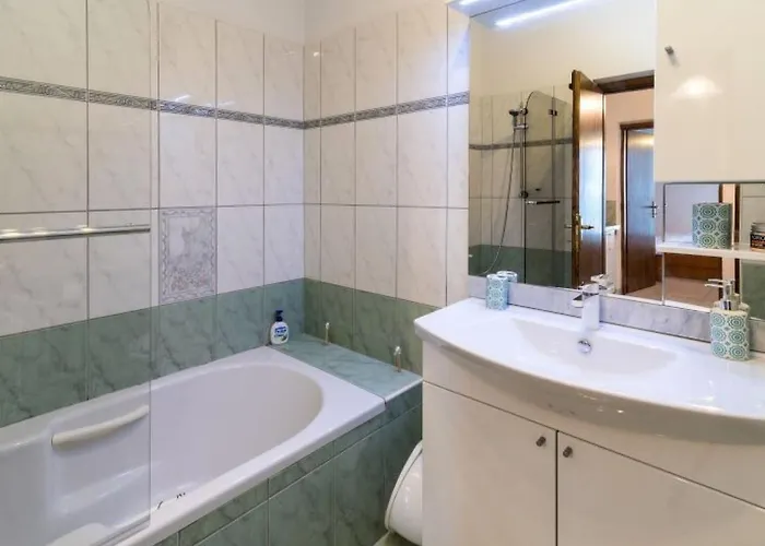 Casa vacanze Luxurioese Mit Pool Und Fantastischem Meerblick By Interhome *