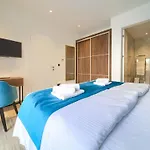 Prázdninový dům Luxurioese Mit Pool Und Fantastischem Meerblick By Interhome Vrbnik (Primorje-Gorski Kotar)