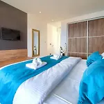 Prázdninový dům Luxurioese Mit Pool Und Fantastischem Meerblick By Interhome