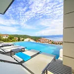 Luxurioese Mit Pool Und Fantastischem Meerblick By Interhome